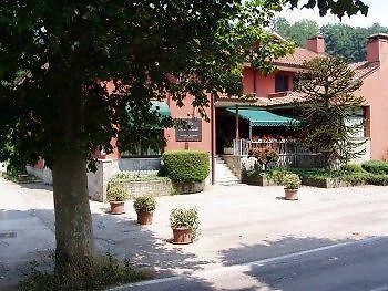 Villa San Carlo Cortemilia Exteriör bild