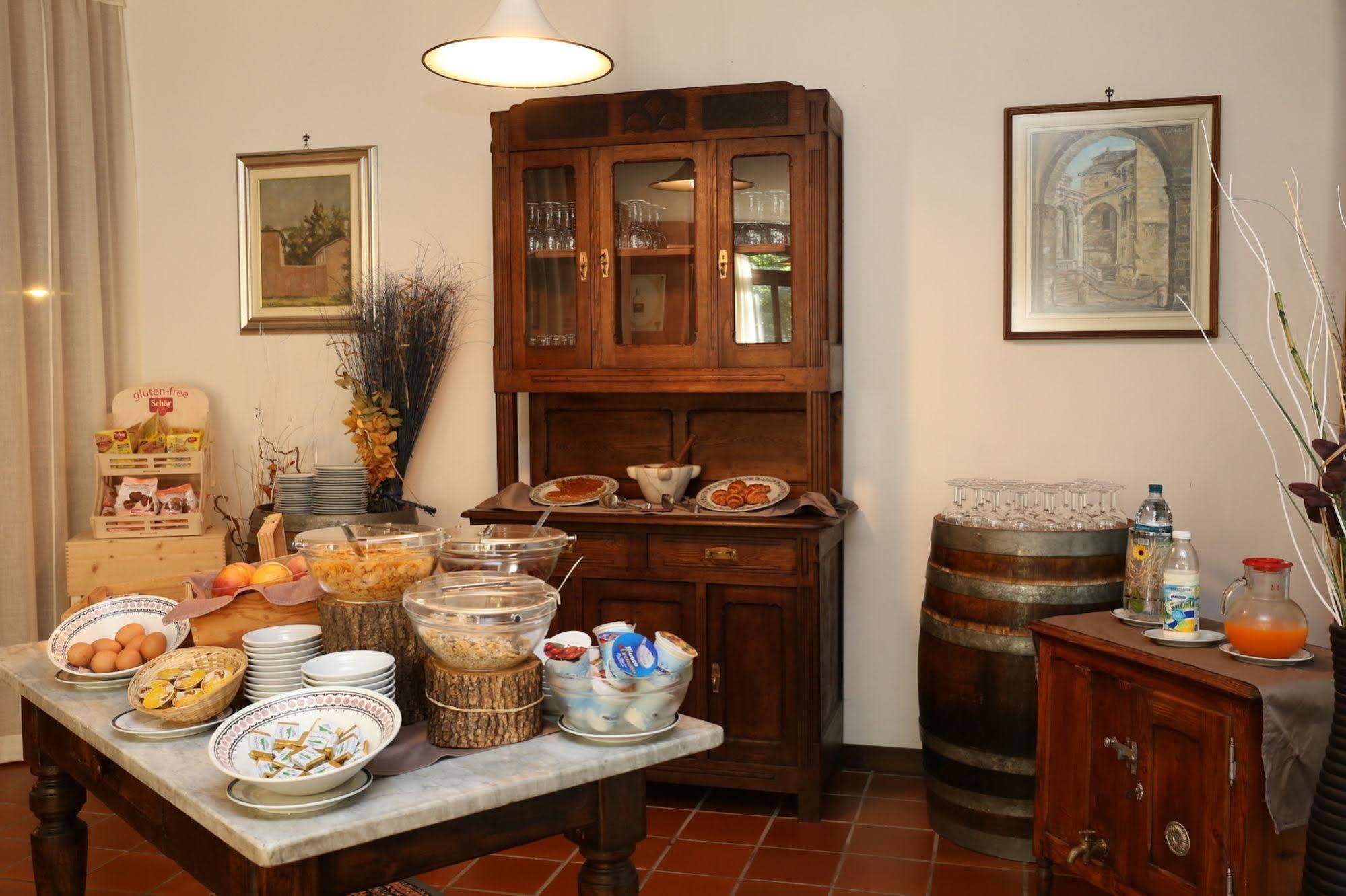 Villa San Carlo Cortemilia Exteriör bild